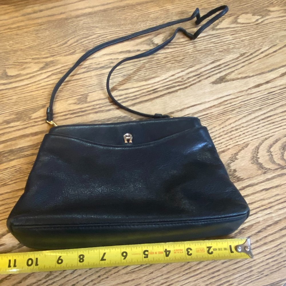 Pre-Owned Vintage Etienne Aigner Black Leather Crossbody Clutch Good Condition